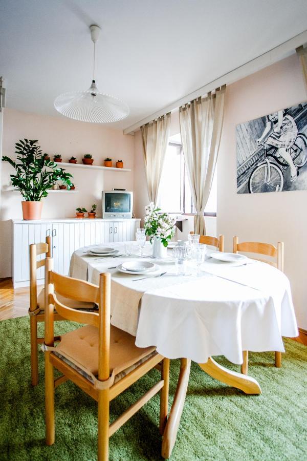 Apartman uz More Vis Exterior foto